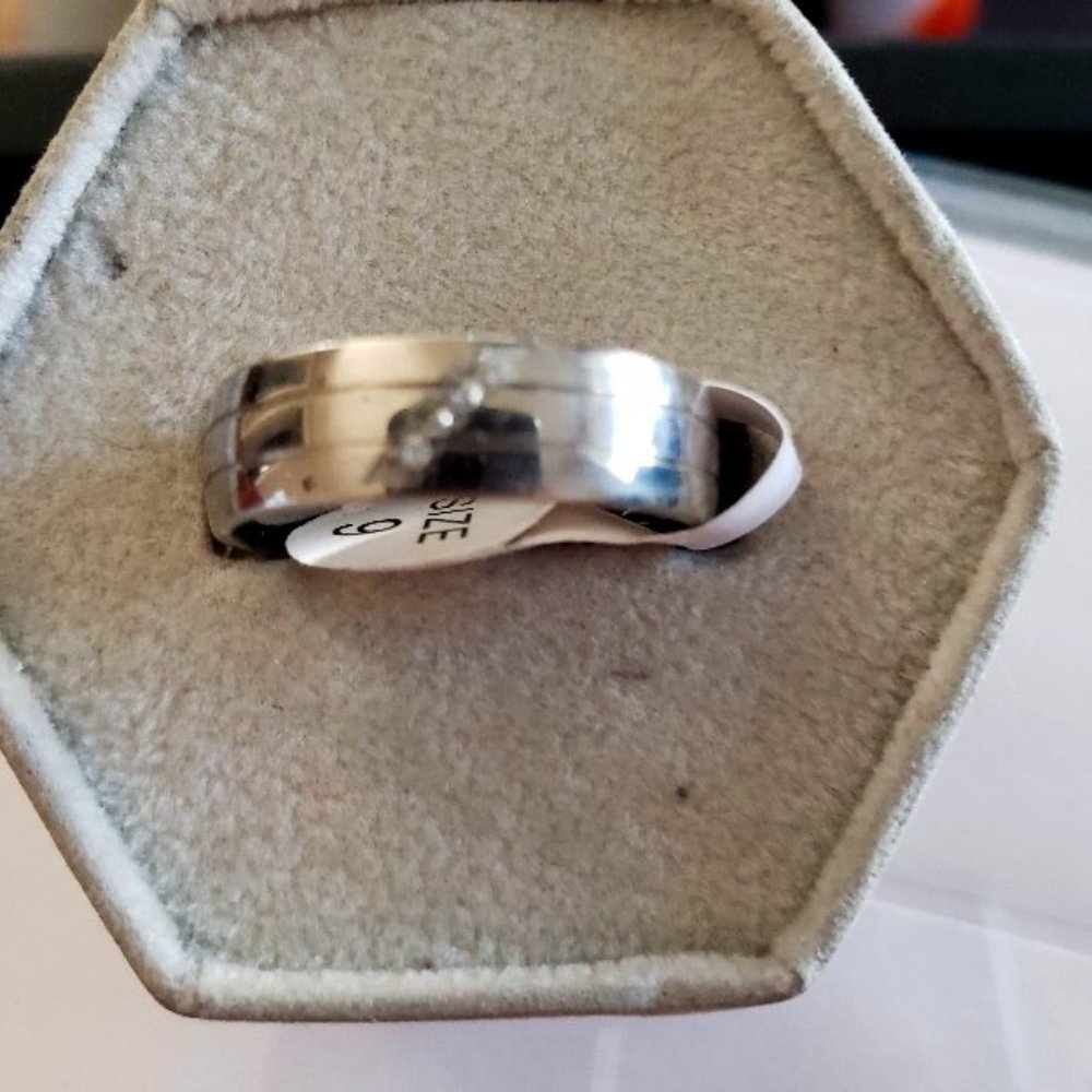 Mens wedding band